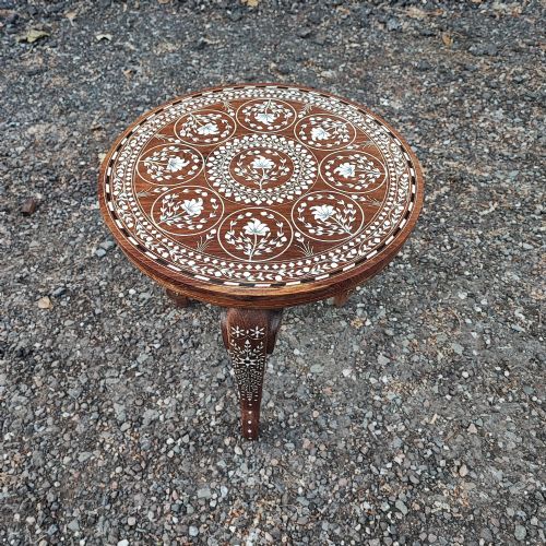 SUPERB TEAK AND BONE INLAID ELEPHANT STYLE OCCASIONAL TABLE - ADDITIONAL PHOTO 6