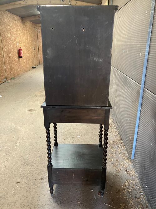 ANTIQUE CARVED OAK HALL CABINET - ADDITIONAL PHOTO 2