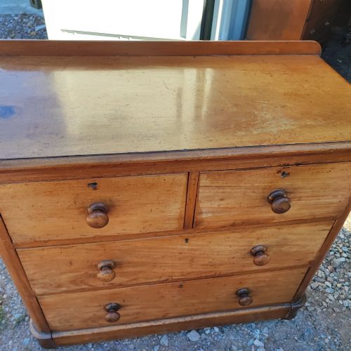 VICTORIAN MAHOGANY CHEST OF DRAWERS - ADDITIONAL PHOTO 4