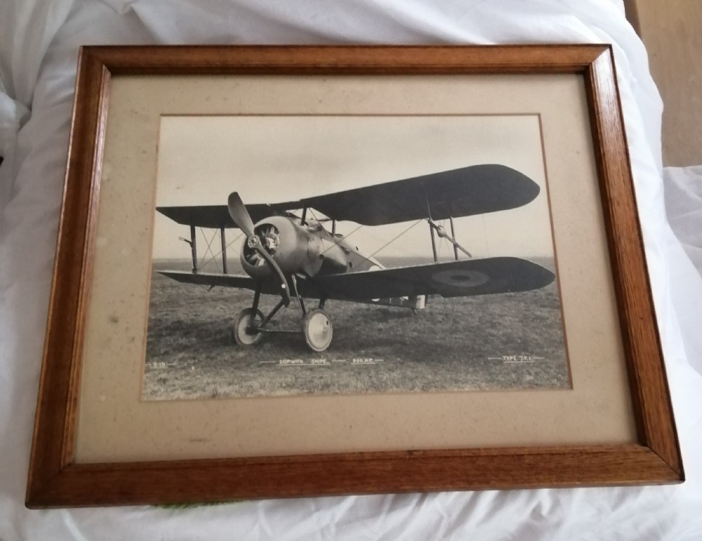 An original photographic print from 1920 in original frame.