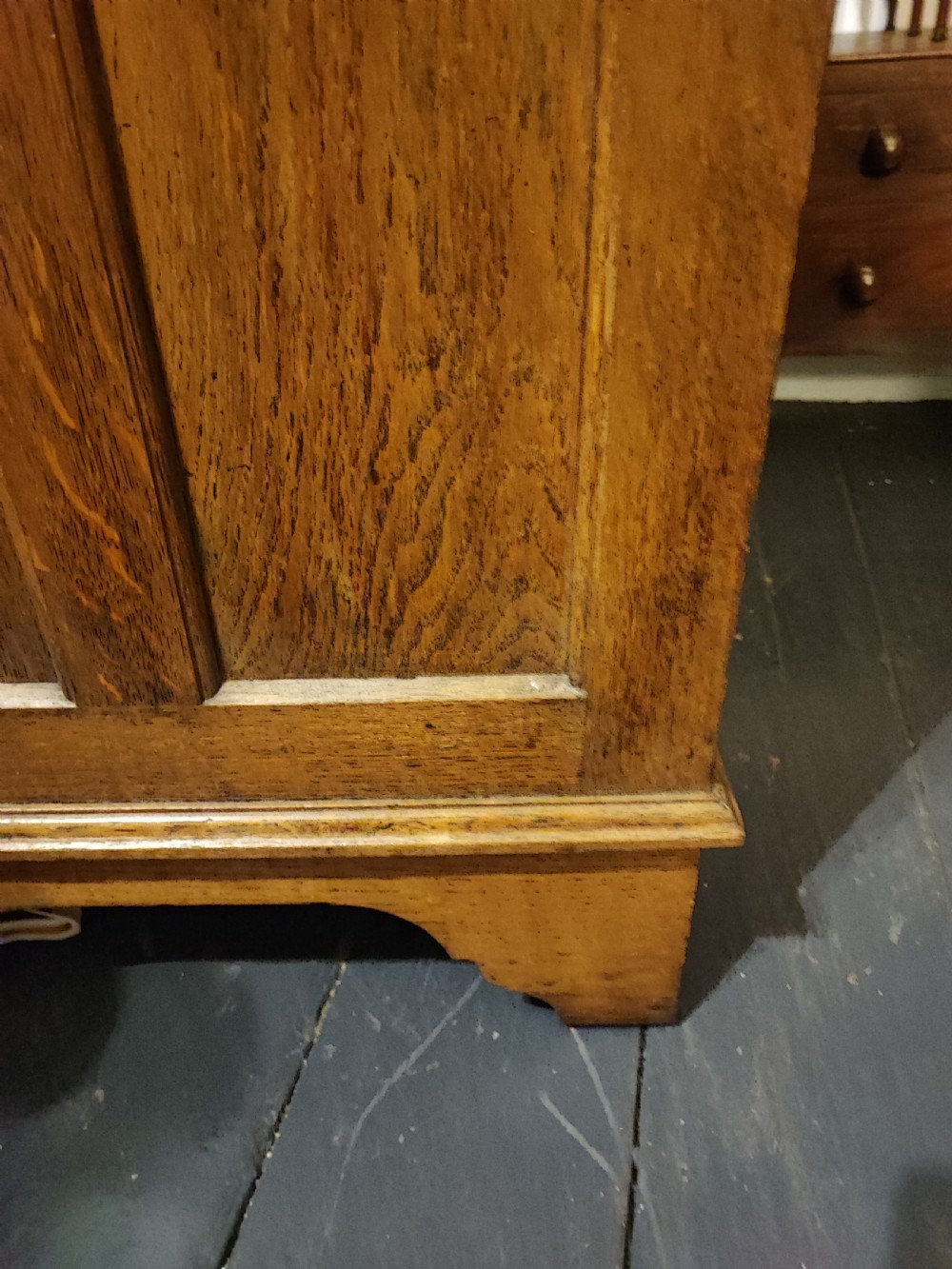 Antique small oak chest of drawers. View VI