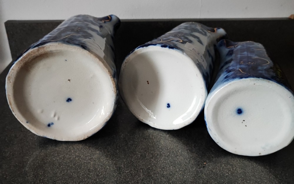 Good set of 3 Victorian Staffordshire flo Blue jugs. View XIV
