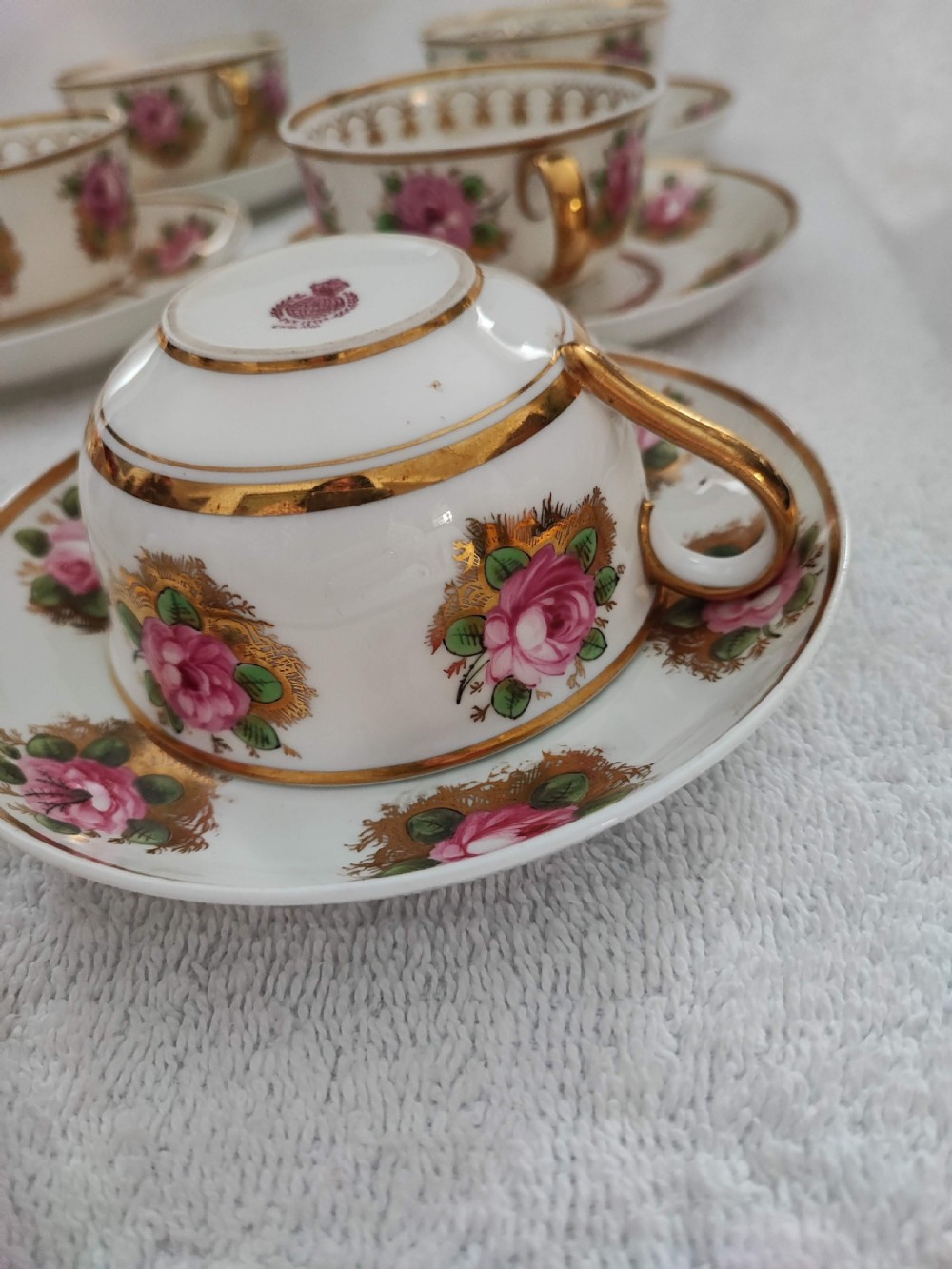 Pretty Minton's porcelain 6 person tea set. View III