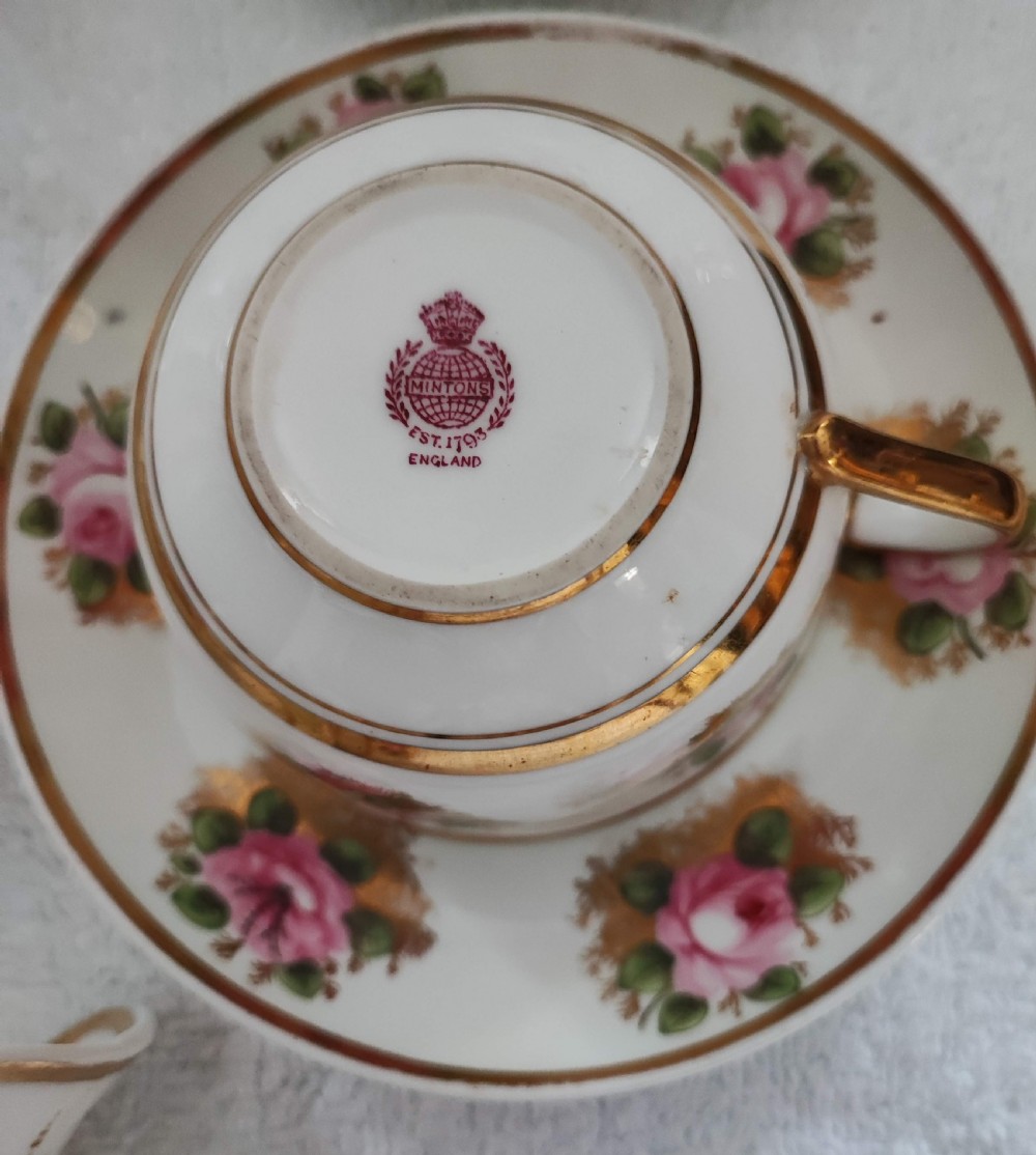 Pretty Minton's porcelain 6 person tea set. View VII