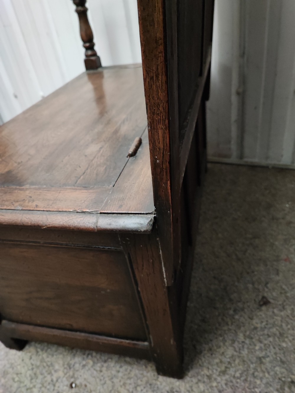 Antique high back oak settle. View XV