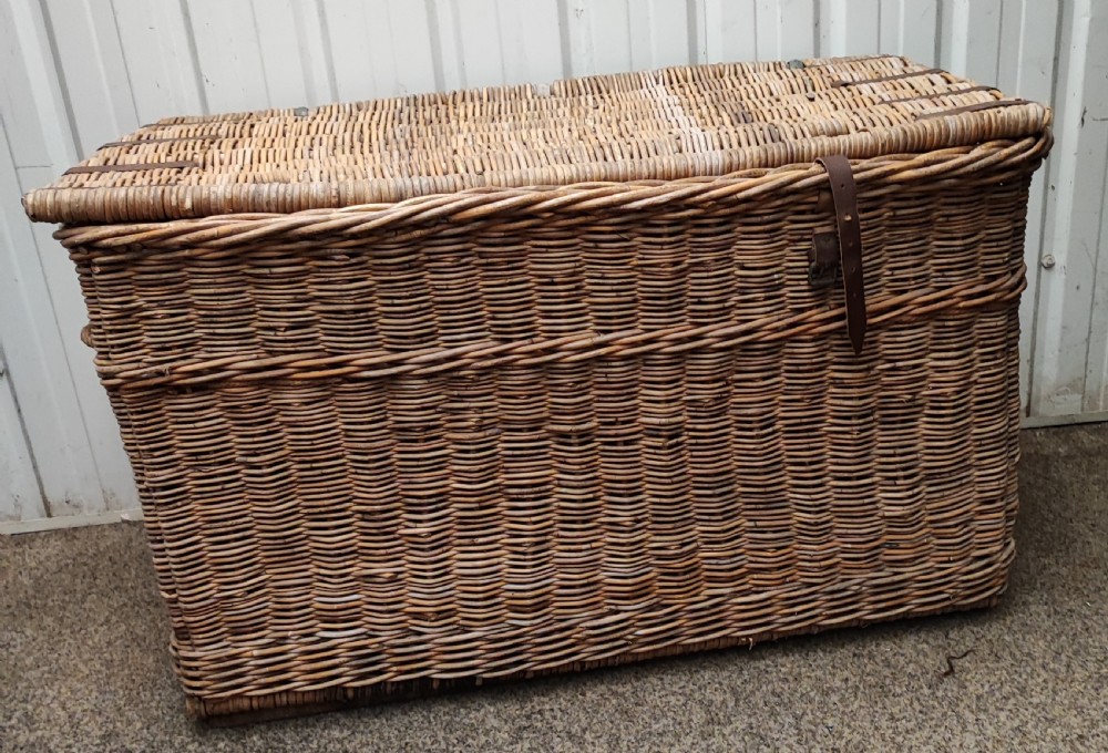 Antique wicker log or laundry basket of extra large size. View XIII