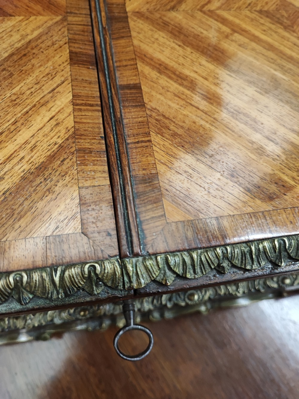 A fine French Kingwood and ormolu dressing mirror. View XXIII