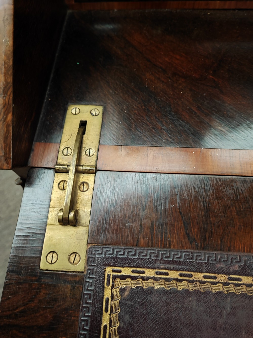Superb Victorian ladies burr walnut desk. View X