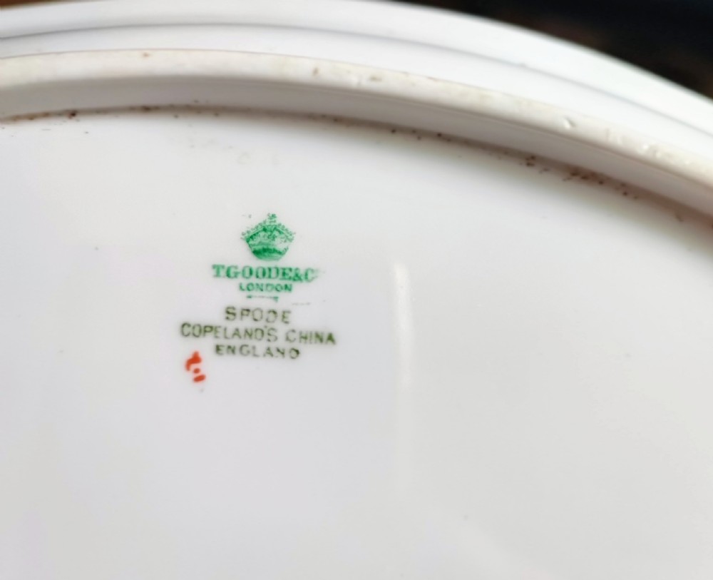 Stunning Copeland Spode hors doeuvres porcelain serving dishes in original mahogany tray. View VIII
