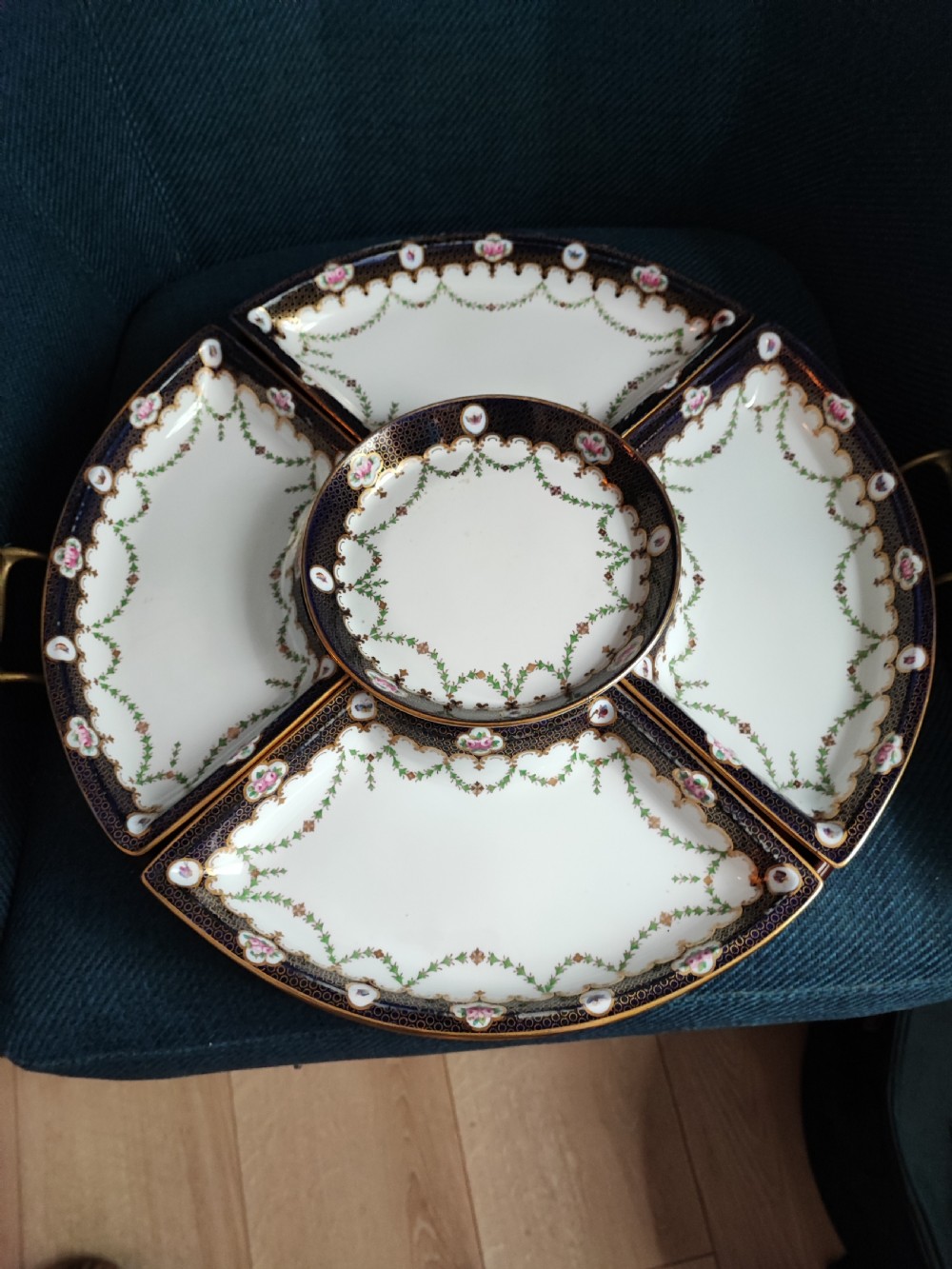 Stunning Copeland Spode hors doeuvres porcelain serving dishes in original mahogany tray. View XI