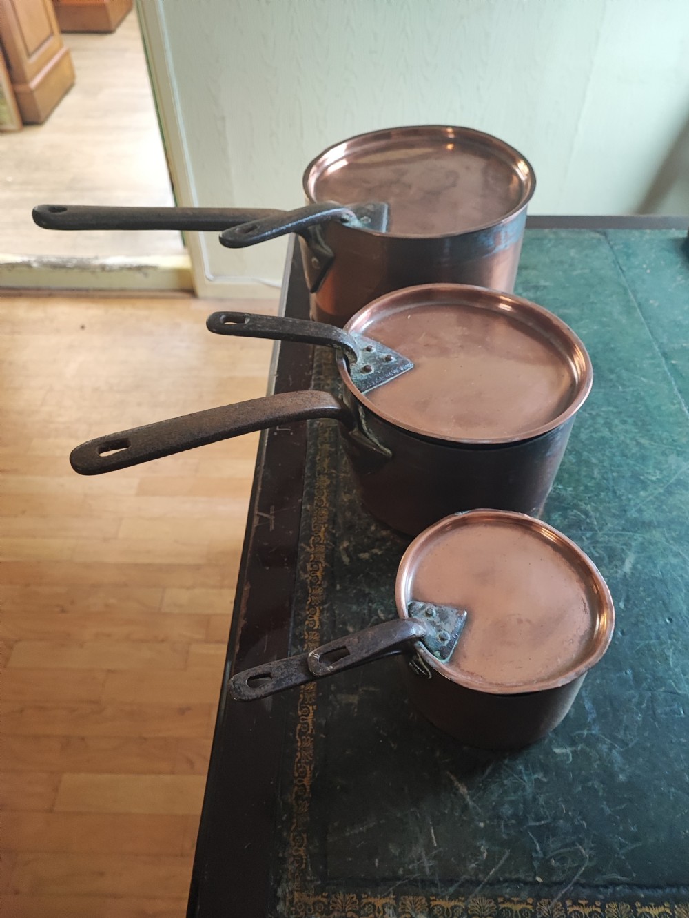 Set of 3 Georgian copper pot with lids. View V