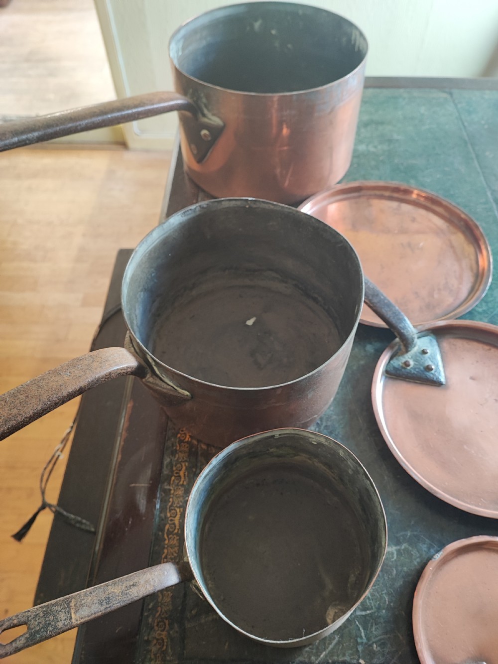 Set of 3 Georgian copper pot with lids. View IX