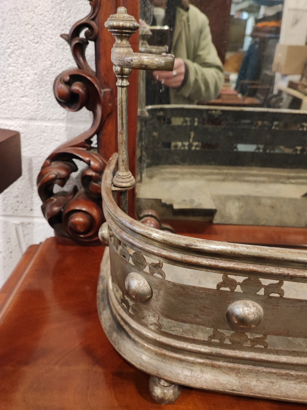 Regency steel fender . View IV