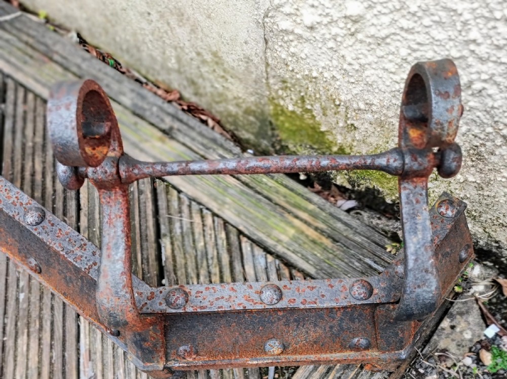 Antique ,grand arts and crafts iron fender  View VII