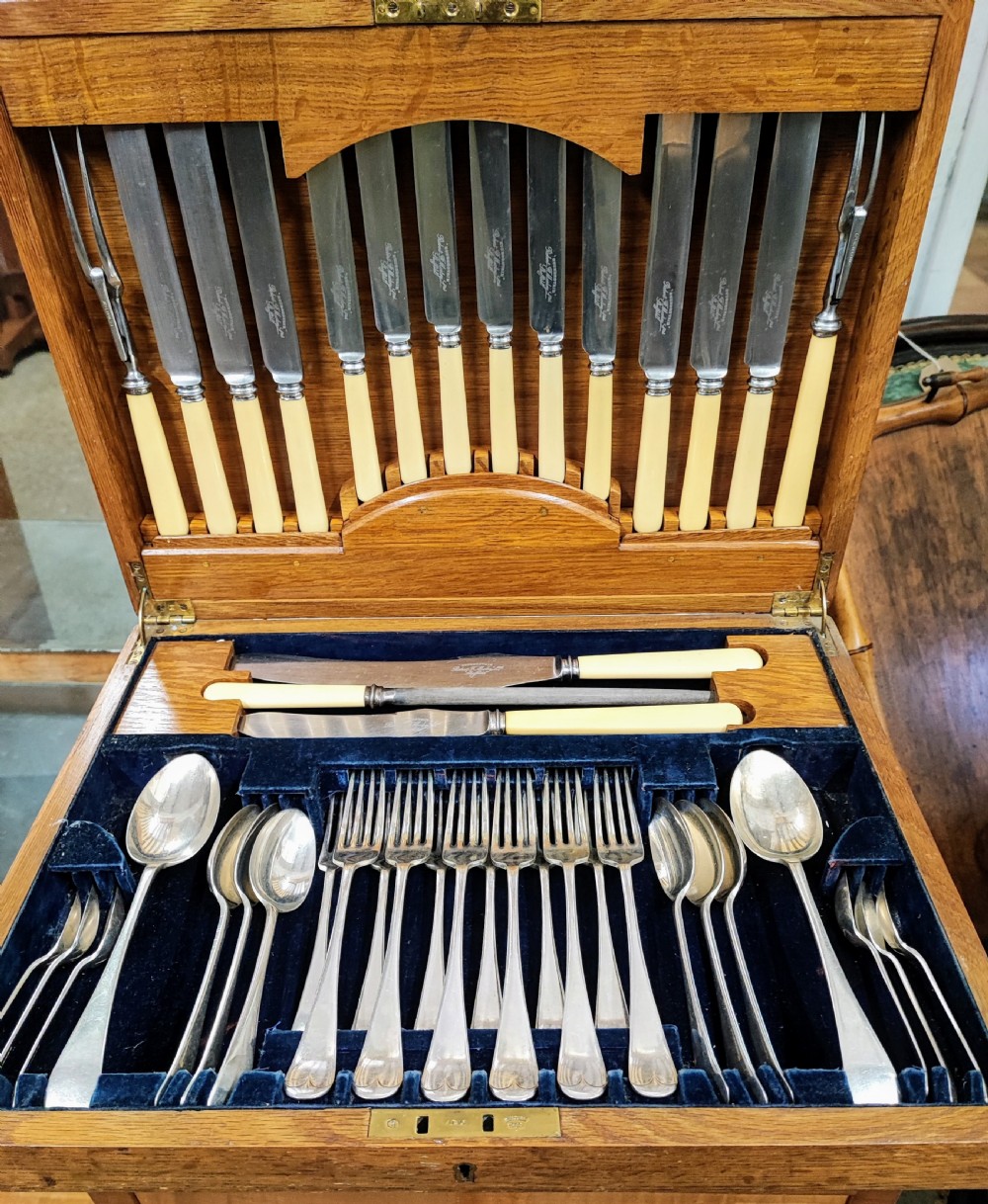 Antique canteen of cutlery for 6 place settings. View VIII