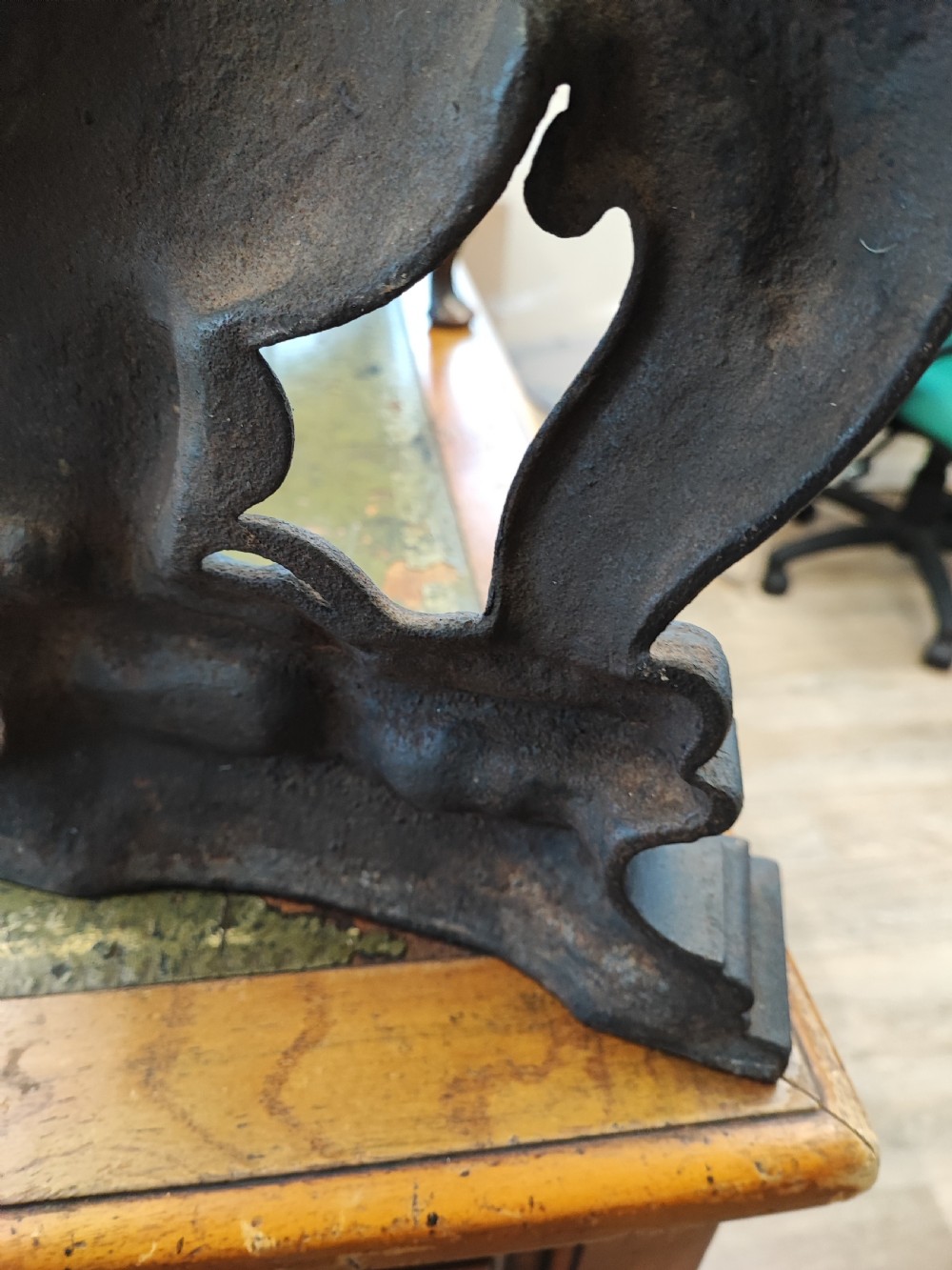 19c heavy cast iron Lion rampant door stop of a good size. View V