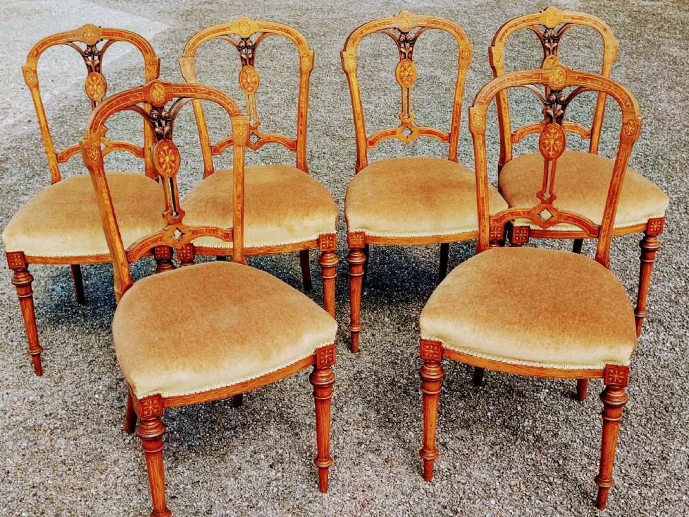 Superb set of 6 Victorian walnut dining chairs.
