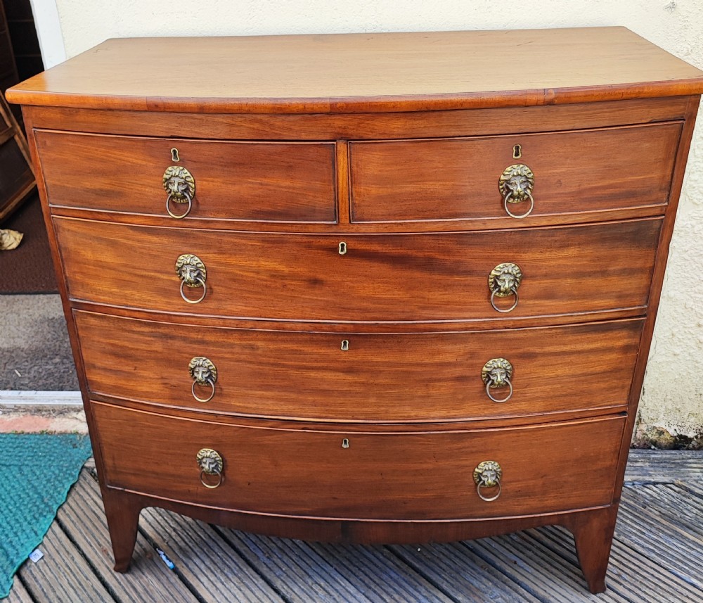 Regency bow front mahogany chest of drawers.