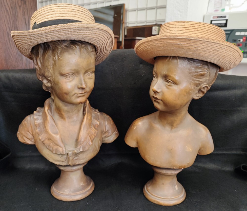 2 antique straw hats  View VIII
