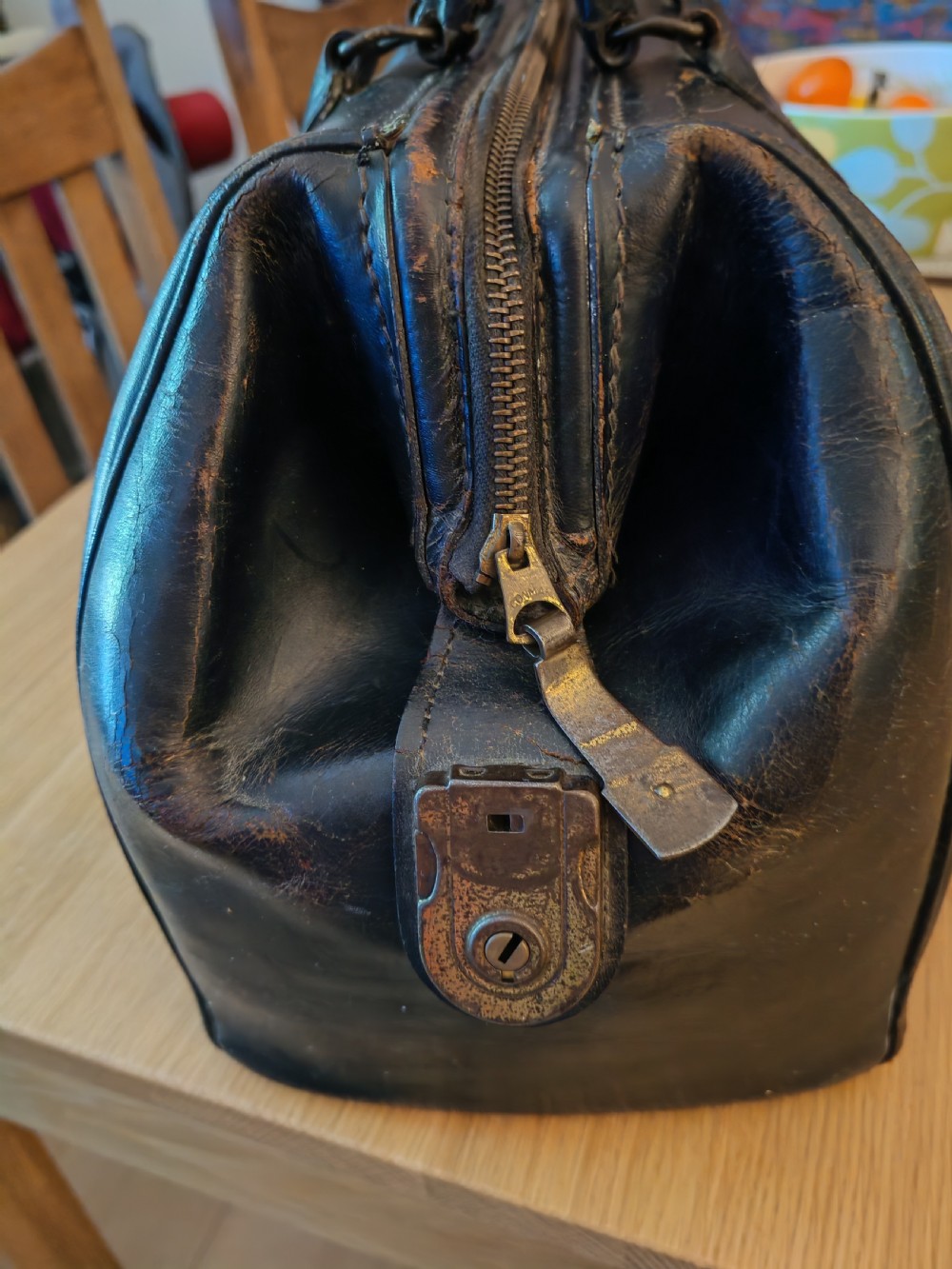 Gwr leather bag  View IX