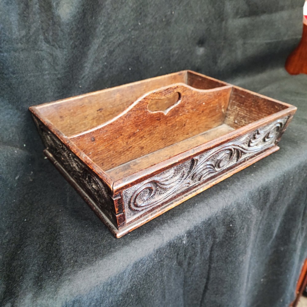 Georgian carved oak cutlery tray  View IV