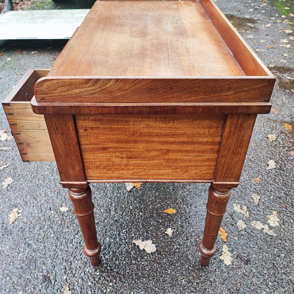 Fine antique mahogany writing table View IX