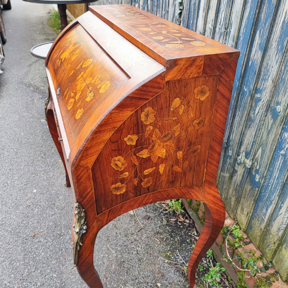 Antique french king wood and Marquetry bureau View II