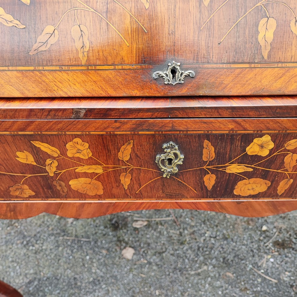 Antique french king wood and Marquetry bureau View VIII