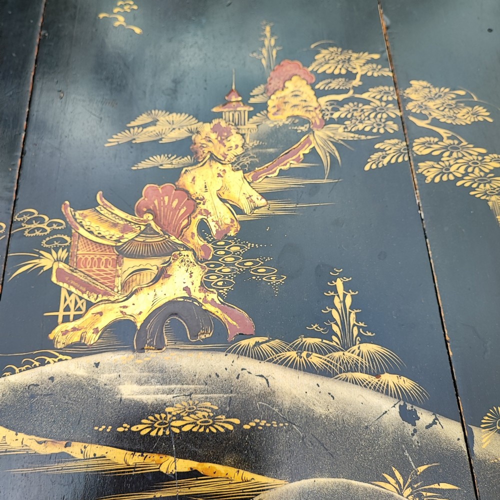Good antique lacquered and japanned lamp side table View VI