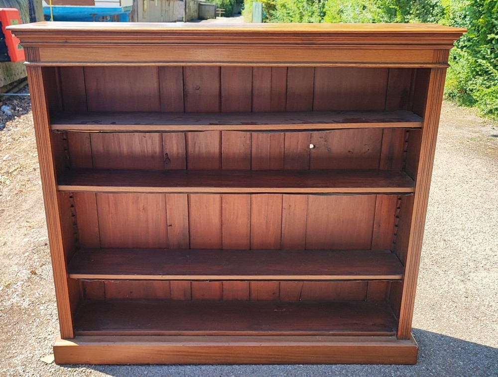 Antique mahogany open bookcase View II