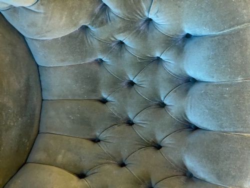 VICTORIAN VELVET BUTTON BACK CHAIR - ADDITIONAL PHOTO 13