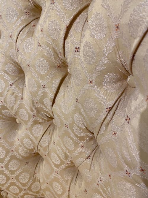 VICTORIAN NURSING CHAIR - ADDITIONAL PHOTO 1