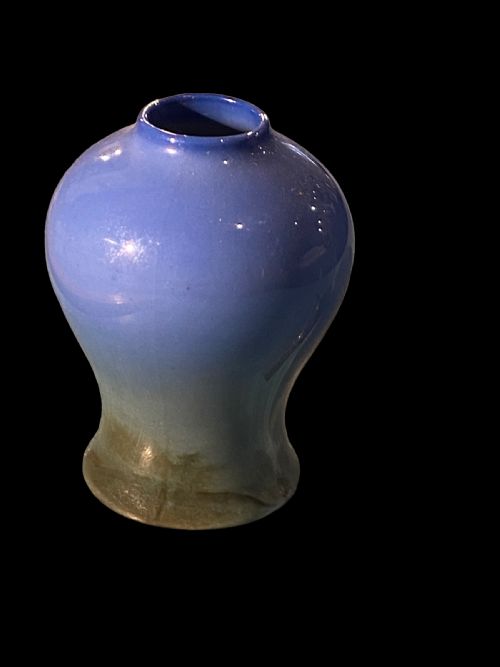 antique miniature royal doulton titanian vase - CATEGORY: ANTIQUE VASES - DATED 1920
