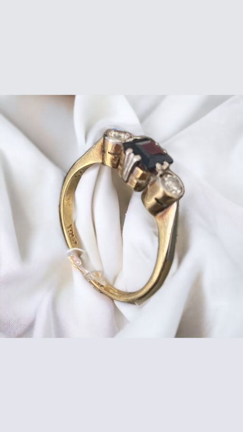 ANTIQUE EDWARDIAN ENGAGEMENT RING - ADDITIONAL PHOTO 2