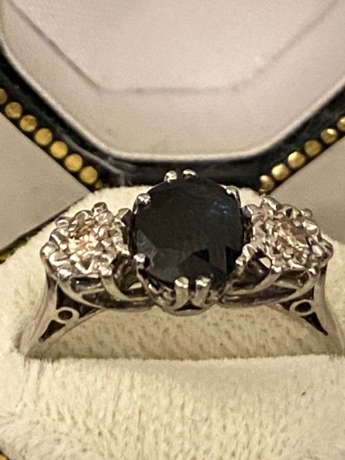 SOLITARY SAPPHIRE AND DIAMOND RING - ADDITIONAL PHOTO 6