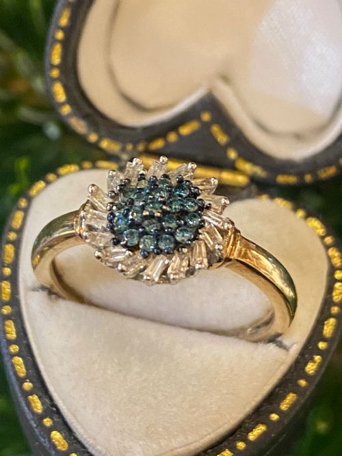 topaz and diamond gold ring - CATEGORY: ANTIQUE JEWELLERY - DATED 1950