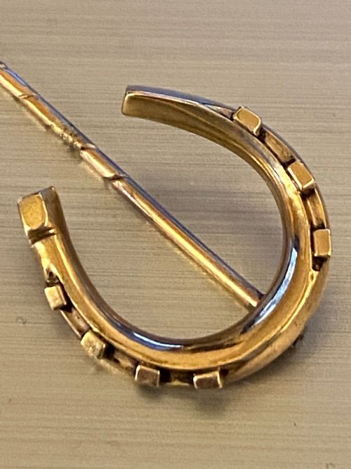 9ct gold edwardian horseshoe broochlapelpin - CATEGORY: ANTIQUE JEWELLERY - DATED EDWARDIAN