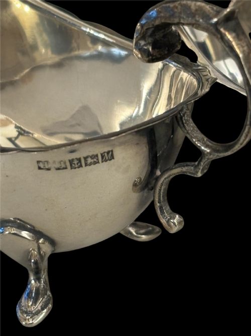 MATCHING PAIR OF SILVER SAUCEBOATS - ADDITIONAL PHOTO 4