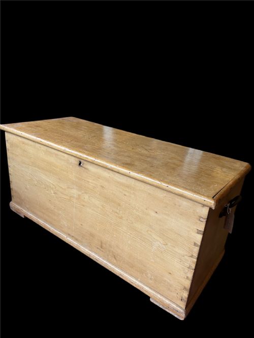 antique pine trunk - CATEGORY: ANTIQUE CHESTS - DATED VICTORIAN