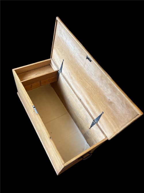 ANTIQUE PINE TRUNK - ADDITIONAL PHOTO 2