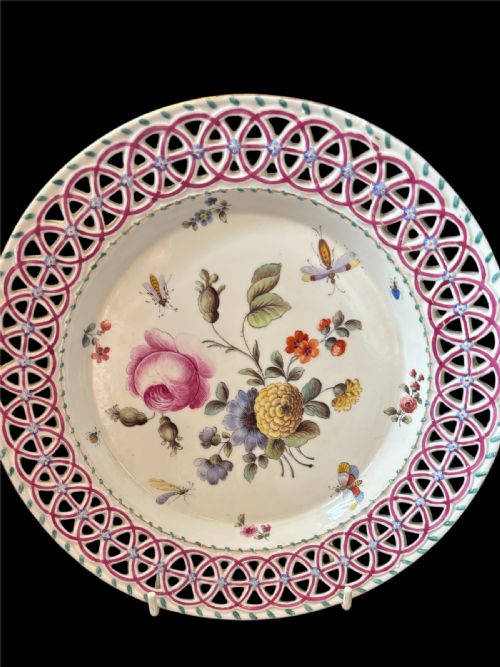 ANTIQUE FURSTENBERG PLATE - ADDITIONAL PHOTO 6