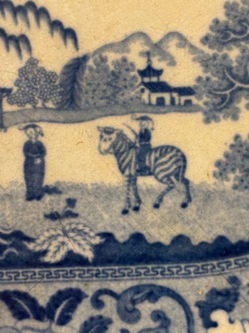 ANTIQUE GEORGIAN BLUE AND WHITE ZEBRA PATTERN PLATTER - ADDITIONAL PHOTO 1