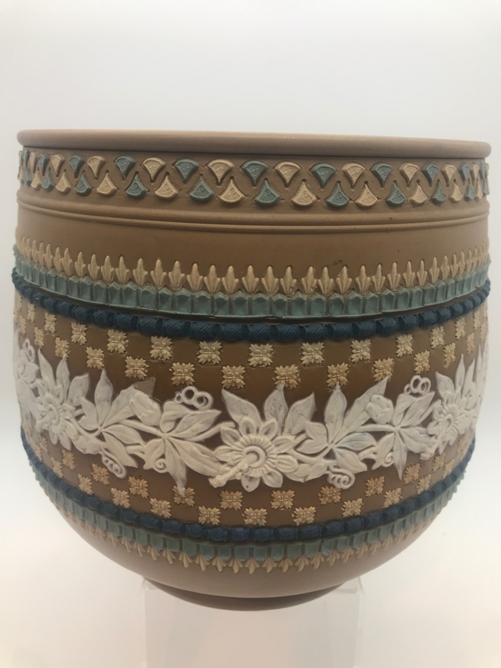 Late Victorian 1881-1891 Doulton Lambeth “silicon ware” Jardiniere.