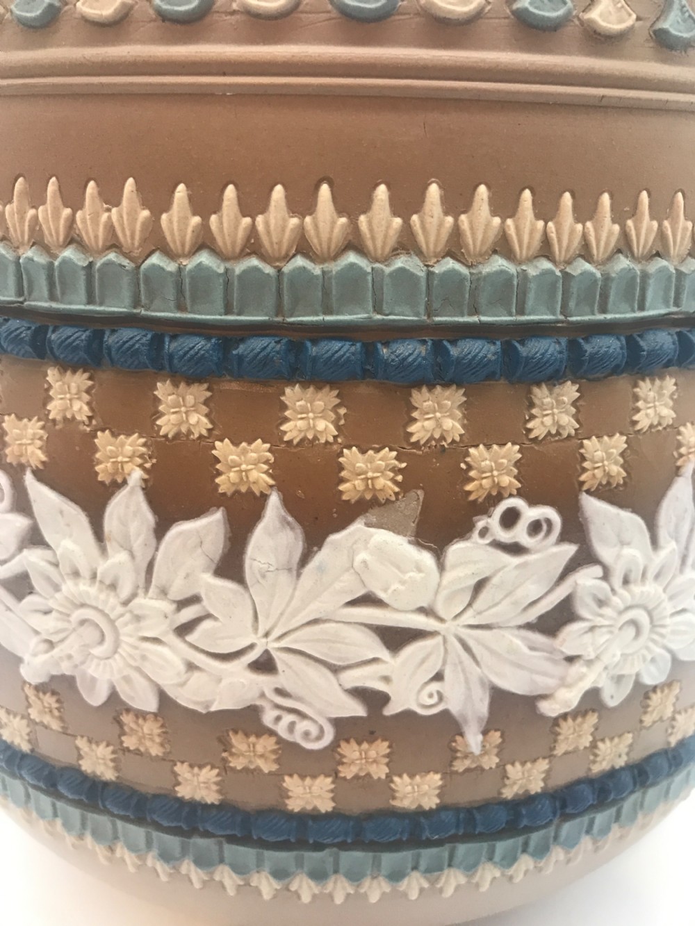 Late Victorian 1881-1891 Doulton Lambeth “silicon ware” Jardiniere. View III