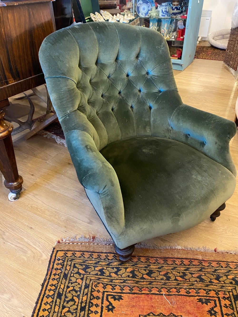 Victorian velvet button back chair