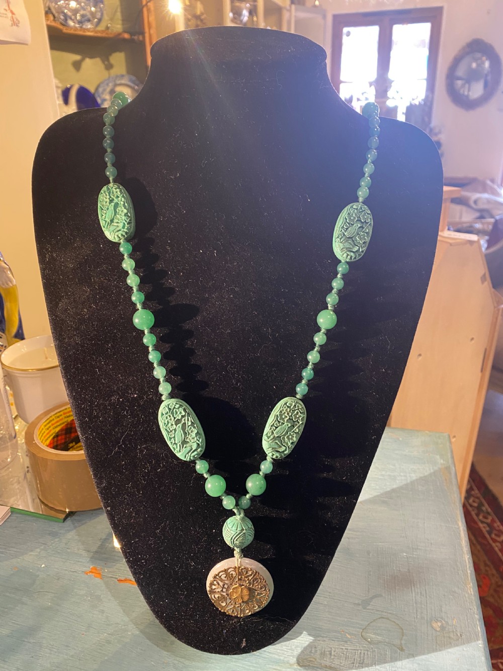 Oriental Art Deco Yunnan  Jade, chalcedony and carved variacite necklace. View II
