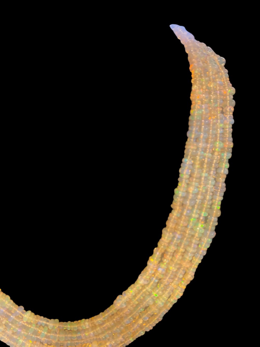 Graduated Opal, Gold and diamond necklace View IV