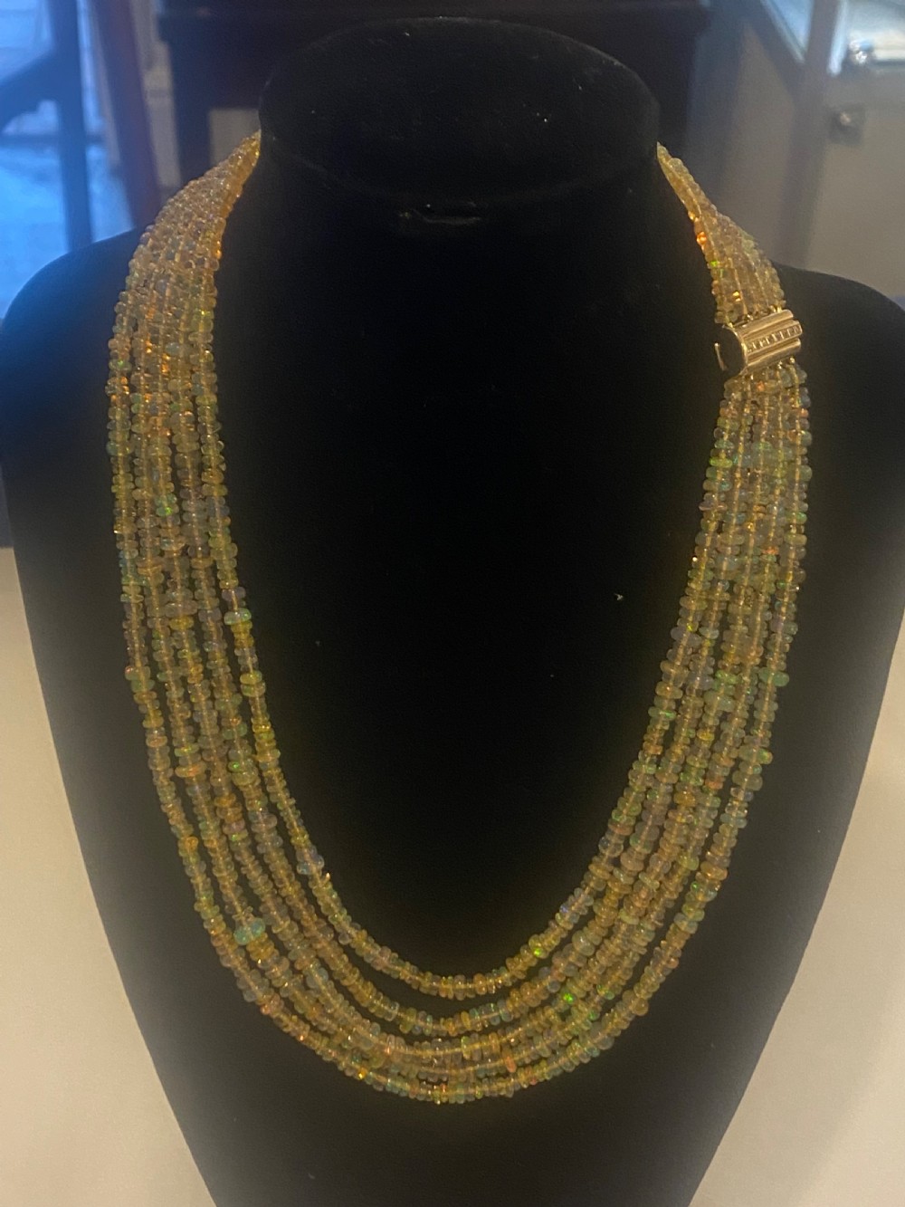 Graduated Opal, Gold and diamond necklace View VI