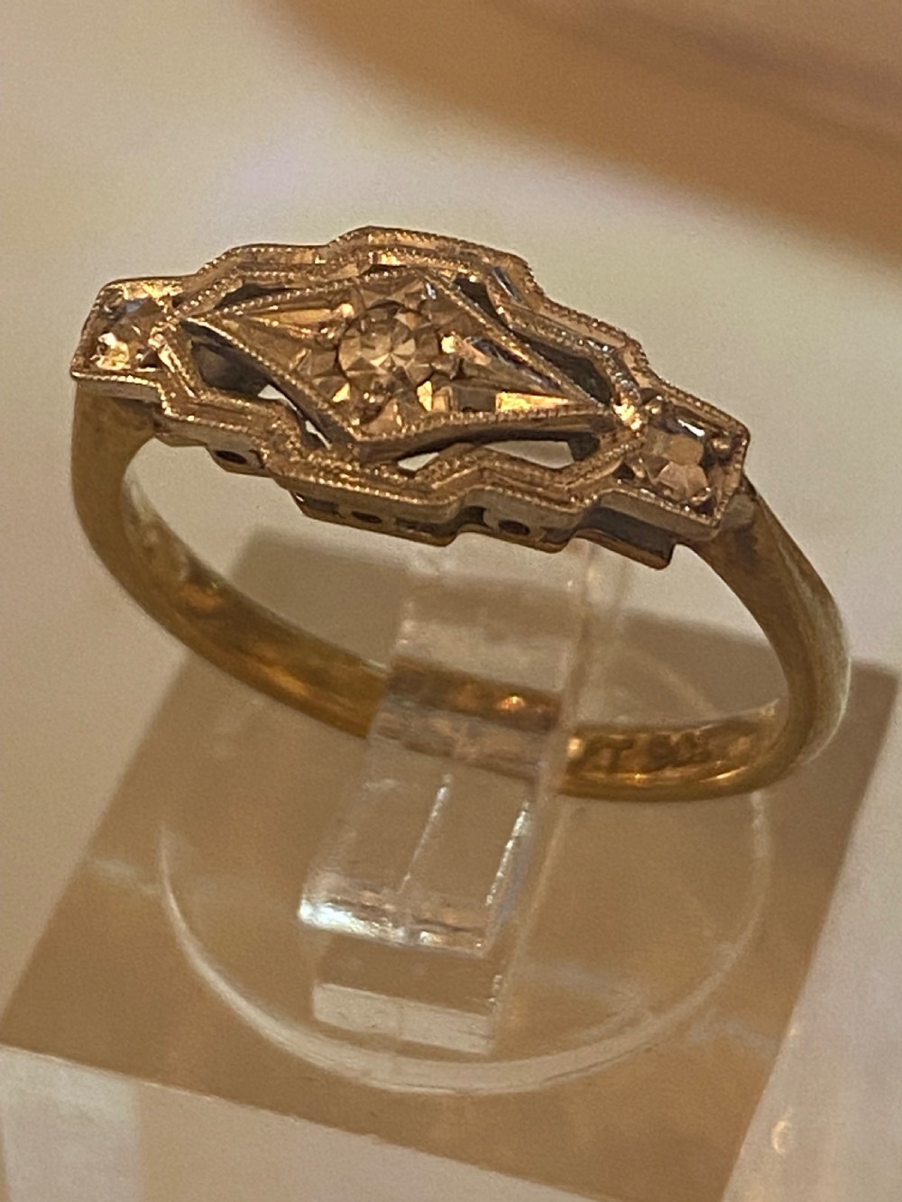 Art Deco style ring View V