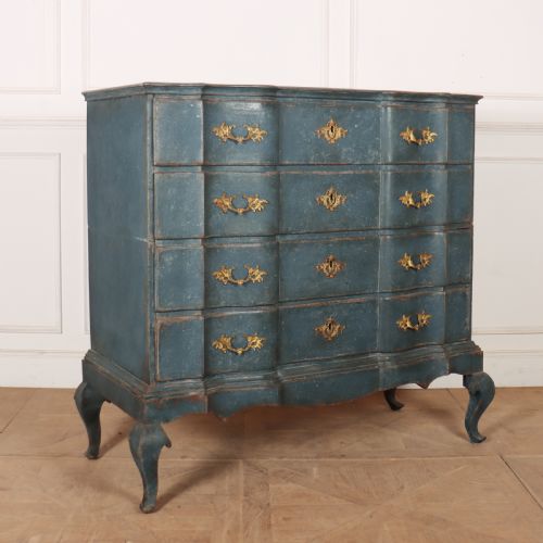 18TH CENTURY DANISH CHEST OF DRAWERS - ADDITIONAL PHOTO 7